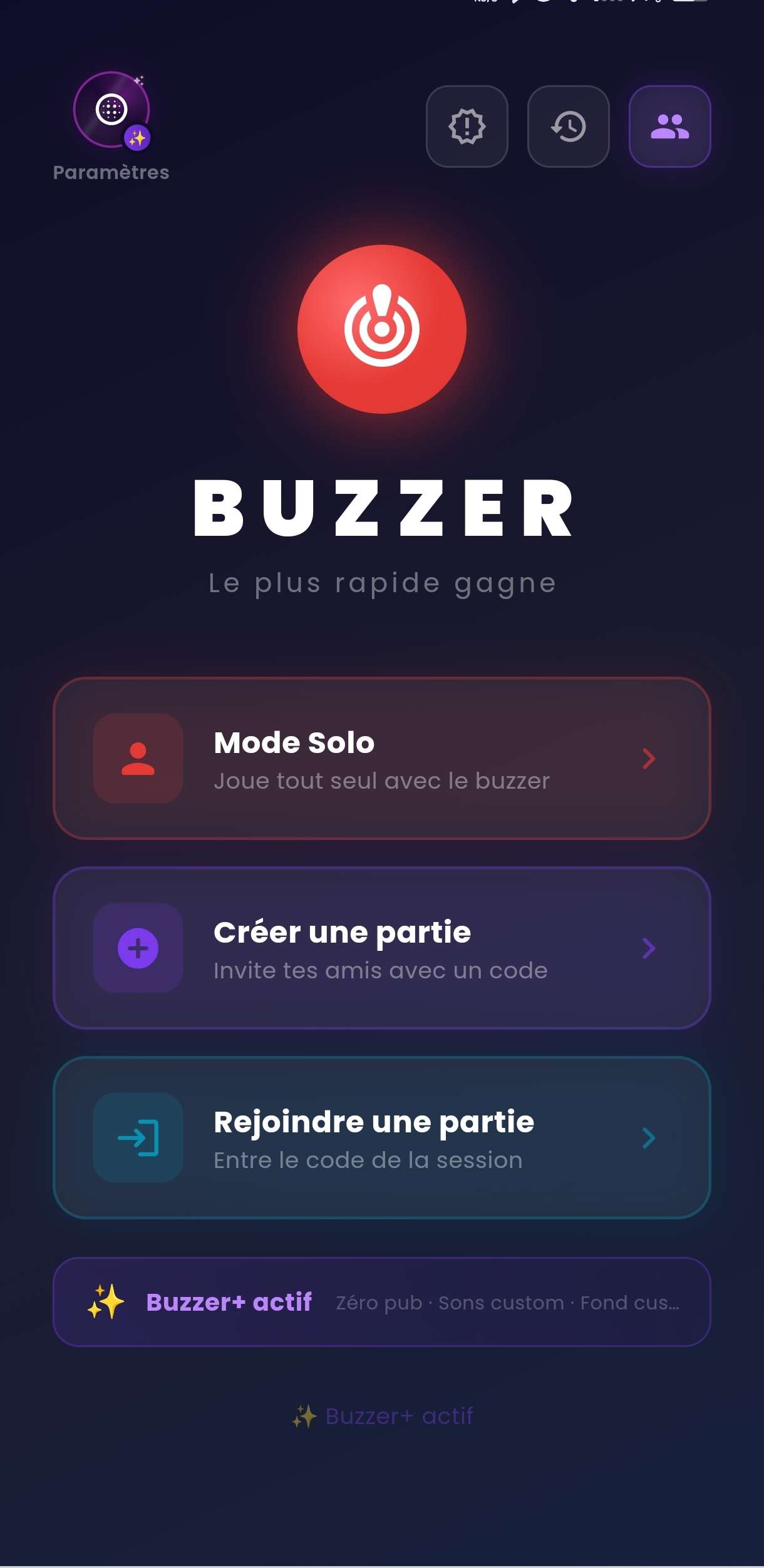 Écran d'accueil de Buzzer avec le bouton buzzer et les modes Solo, Créer / Rejoindre une partie